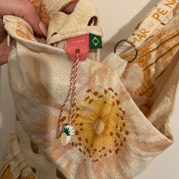 FARM Rio Beijo de sol shell sparkly dress size M - Picture 7 of 7